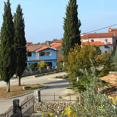 With Parking Space Rovinjsko Selo, - 25234 *